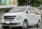 Selling White Hyundai Grand starex 2011 in Makati-2