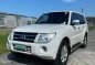 White Mitsubishi Pajero 2012 for sale in Automatic-1
