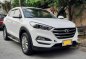 White Hyundai Tucson 2017 for sale in Automatic-2