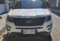 Selling White Ford Explorer 2016 in Makati-0