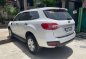 Selling White Ford Everest 2016 in Quezon City-5