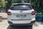 Selling White Ford Everest 2016 in Quezon City-3