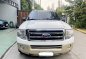 Selling White Ford Expedition 2011 in Bacoor-0