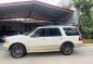 Selling White Ford Expedition 2011 in Bacoor-2