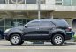 Selling Black Toyota Fortuner 2009 in Makati-2