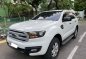 Selling Purple Ford Everest 2015 in Las Piñas-2