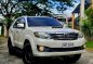 Selling Pearl White Toyota Fortuner 2015 in Caloocan-0