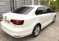 Purple Volkswagen Jetta 2016 for sale in Manual-2