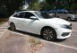 Pearl White Honda Civic 2017 for sale in Automatic-3