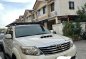 Selling Pearl White Toyota Fortuner 2015 in Pateros-0