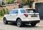 Selling Pearl White Ford Explorer 2016 in Quezon City-3