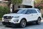 Pearl White Ford Explorer 2017 for sale in Automatic-0