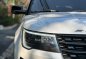 Pearl White Ford Explorer 2017 for sale in Automatic-4