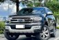 Selling Purple Ford Everest 2017 in Makati-2