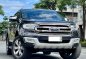 Selling Purple Ford Everest 2017 in Makati-1