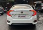 Pearl White Honda Civic 2017 for sale in Automatic-3