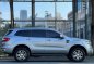 White Ford Everest 2016 for sale in Makati-3