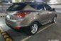 White Hyundai Tucson 2010 for sale in Quezon City-3