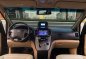 White Hyundai Starex 2017 for sale in Automatic-5