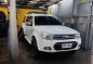 White Ford Everest 2014 for sale in Mandaluyong-2