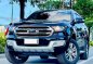 White Ford Everest 2018 for sale in Makati-2