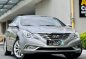 Selling White Hyundai Sonata 2011 in Makati-1