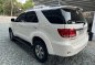 Selling White Toyota Fortuner 2006 in Caloocan-2