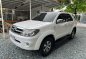 Selling White Toyota Fortuner 2006 in Caloocan-4