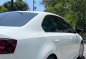 Selling White Volkswagen Jetta 2016 in Parañaque-5