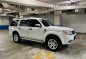 Selling White Ford Everest 2015 in Makati-3