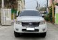 Selling White Ford Everest 2010 in Manila-0