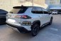 Selling White Toyota Corolla Cross 2022 in Mandaue-5