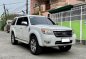 Selling White Ford Everest 2010 in Manila-1