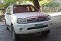 Selling White Toyota Fortuner 2009 in Manila-0