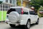 Selling White Ford Everest 2010 in Manila-5