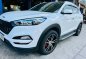 White Hyundai Tucson 2017 for sale in Automatic-1