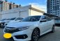 White Honda Civic 2018 for sale in Automatic-1