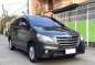 White Toyota Innova 2014 for sale in Manila-1