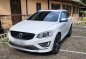 Selling White Volvo XC60 2017 in Manila-3