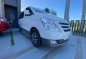 White Hyundai H1 2017 for sale in Automatic-9