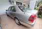 White Mercedes-Benz C220 1995 for sale in Automatic-9