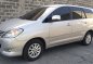 White Toyota Innova 2006 for sale in Valenzuela-1