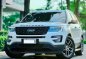 White Ford Explorer 2016 for sale in Makati-2