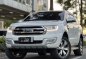 White Ford Everest 2016 for sale in Automatic-2