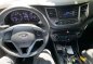 Sell White 2016 Hyundai Tucson in Makati-6