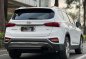 Selling White Hyundai Santa Fe 2020 in Makati-9