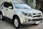 White Isuzu Mu-X 2019 for sale in Manila-2