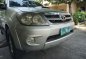 White Toyota Fortuner 2006 for sale in Pasig-2