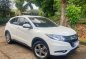 White Honda Hr-V 2016 for sale in Automatic-0