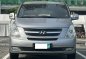 Selling White Hyundai Starex 2013 in Makati-1